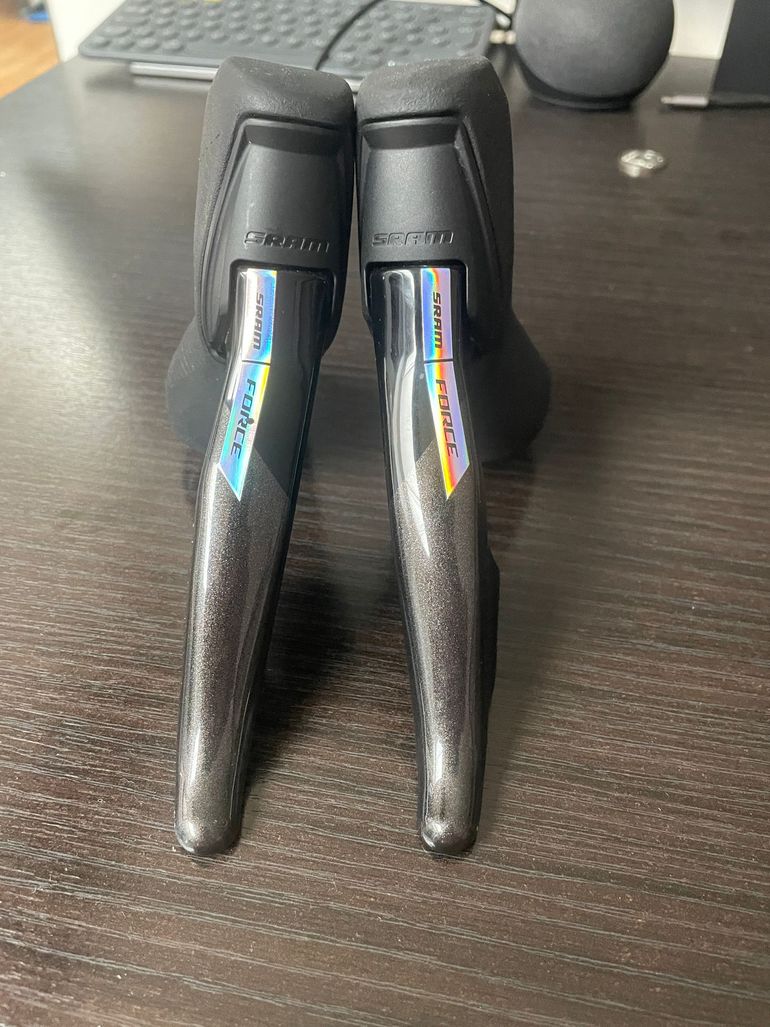 Gebrauchtes Sram Force AXS Shifters Pair 2023 bike — Bild 2 von 7
