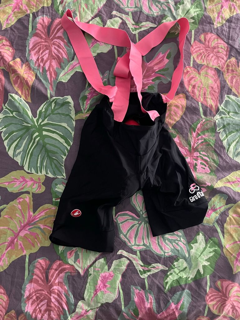 Used Castelli Pantaloncini Donna 2025 bike — image 1 of 3