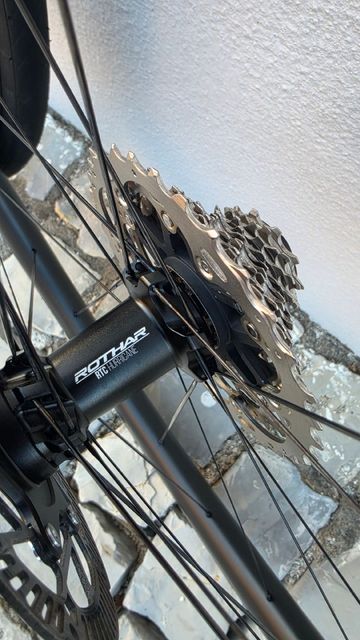 Tweedehands ROTHAR Carbon 50mm 2025 bike — afbeelding 2 van 4