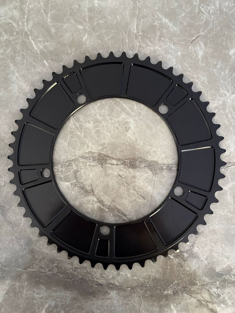 Rotor Plateau Piste 54 dents 2025 bike d'occasion — image 2 sur 2