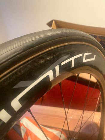 Used Infinito Carbon Wheelset 60cm deep bike — image 4 of 7