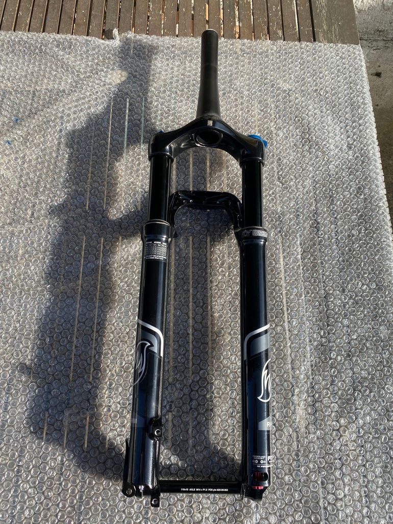 Fox 32 FLOAT Rythm 100 mm 29 pouces BOOST 2026 bike d'occasion — image 3 sur 9