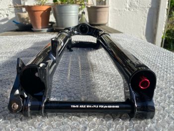 Fox 32 FLOAT Rythm 100 mm 29 pouces BOOST 2026 bike d'occasion — image 4 sur 9