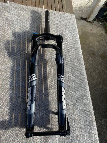Brugt Fox 32 FLOAT Rythm 100 mm 29 pouces BOOST 2026 bike — billede 2 af 9