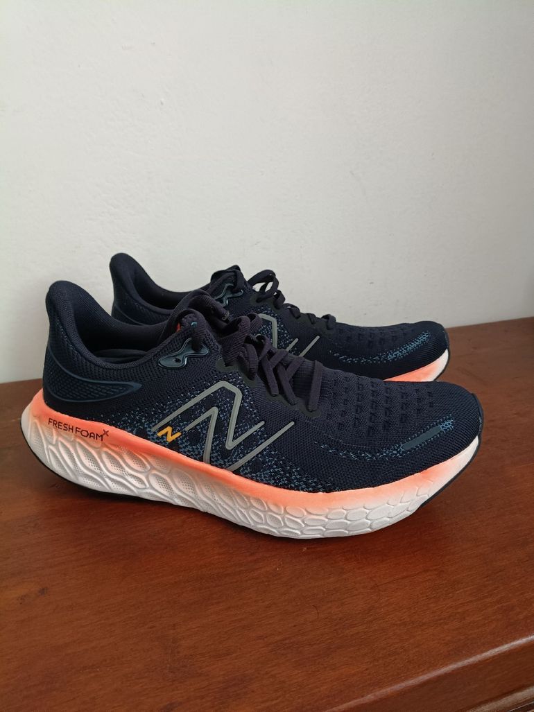 Used New Balance fresh foam x 1080 bike — image 2 of 8