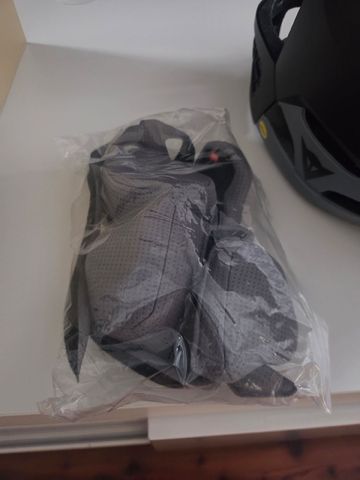 Used dainese Casco Helmet 2025 bike — image 7 of 7