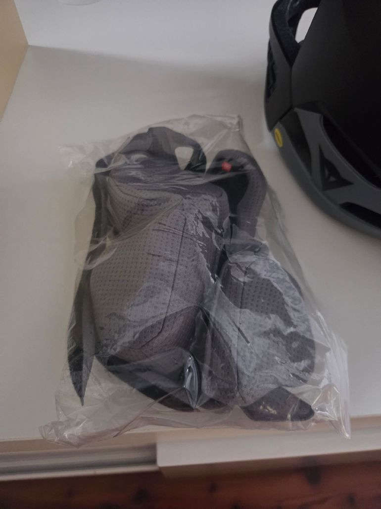 Brugt dainese Casco Helmet 2025 bike — billede 7 af 7