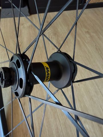Brugt Mavic Ksyrium S 25 2022 bike — billede 2 af 8