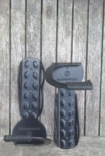 Used Sunny wheel Wall-Mount Bike Hanger 2 pcs bike — image 2 of 2