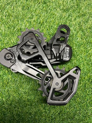 Sram XO T-Type Eagle AXS 12v 2025 bike d'occasion — image 3 sur 9