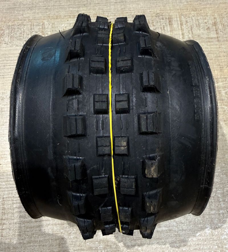 Używany Maxxis Shorty 2026 bike — zdjęcie 1 z 2