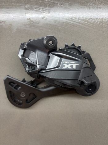 Shimano XT Di2 12-speed Rear Derailleur 2026 bike d'occasion