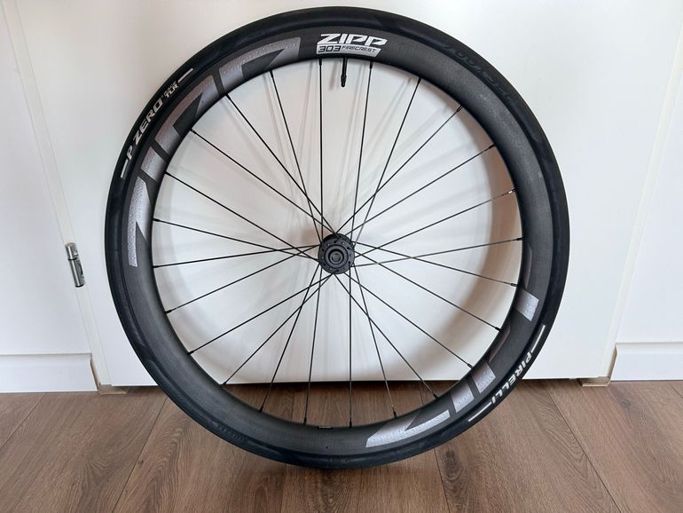 Used Zipp 303 Firecrest front 2025 bike — image 1 of 3