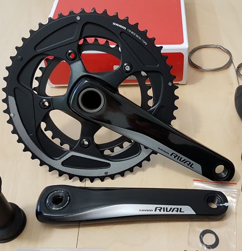 Sram Rival 22 GXP 172, 5 mm 50/34 - 52/36 - 46/36 11S bike d'occasion — image 1 sur 7