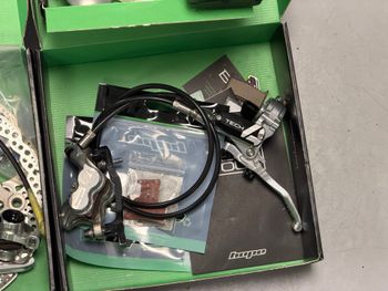 Gebrauchtes Hope Tech 4 V4 Disc Brake 2025 bike — Bild 5 von 6
