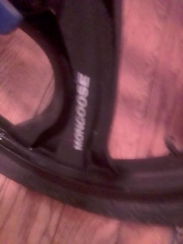 Used Mongoose Rims bike — image 6 of 6