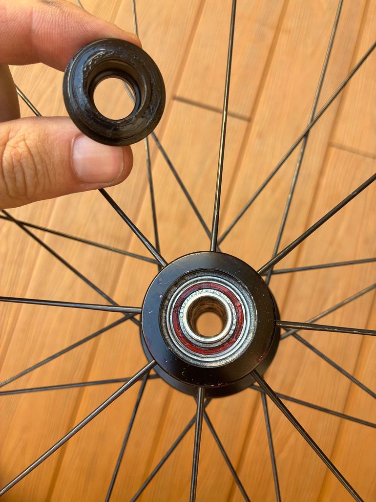 Used Roval SLX 24 700c Wheelset bike — image 12 of 14