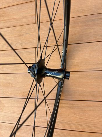 Used Roval SLX 24 700c Wheelset bike — image 11 of 14