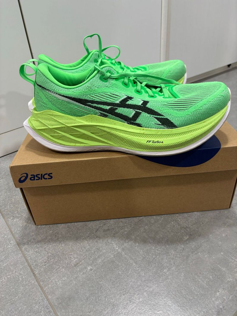 Used Asics Superblast 2 Running Shoes 2026 Running Shoes