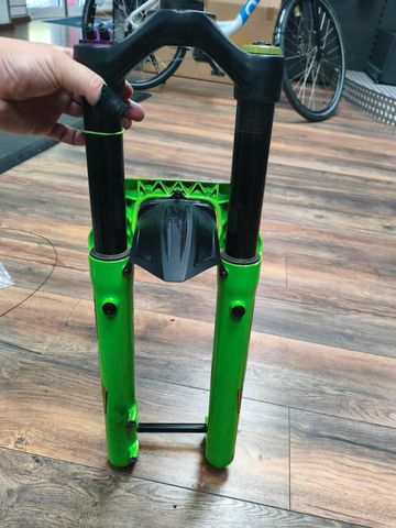 Onyx 38 AWK 2025 bike usato — immagine 7 di 8