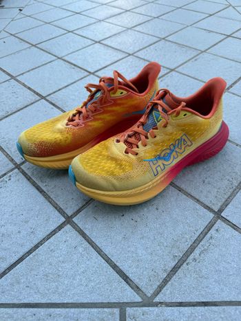 Hoka Mach 6 2025 bike usato