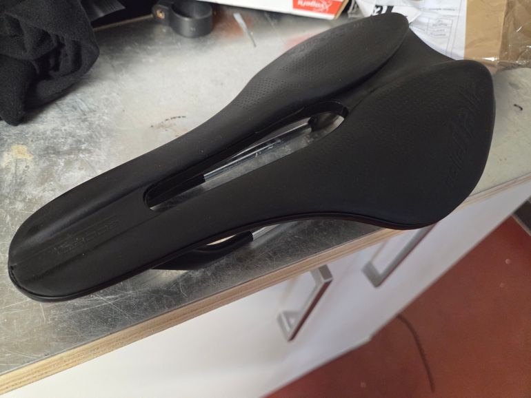 Used Selle Italia Model X Boost Superflow bike — image 1 of 5