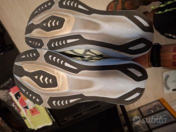 Used Asics Novablast 6 2026 bike — image 4 of 5
