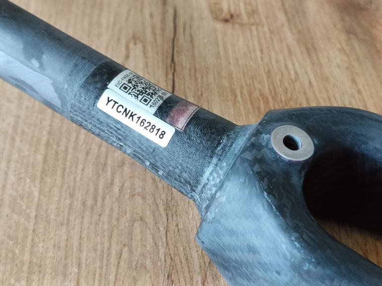 Colnago C60 Unpainted Carbon Road Bike Fork 1 1/8” to 1 ¼” 2014 bike d'occasion — image 6 sur 23