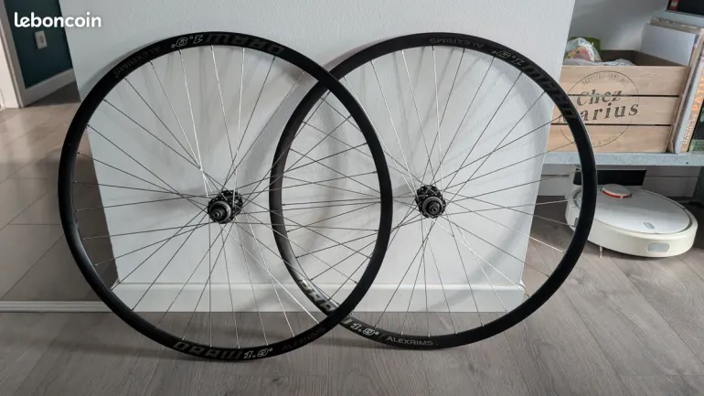 Alexrims Draw 1.9s bike d'occasion — image 1 sur 6