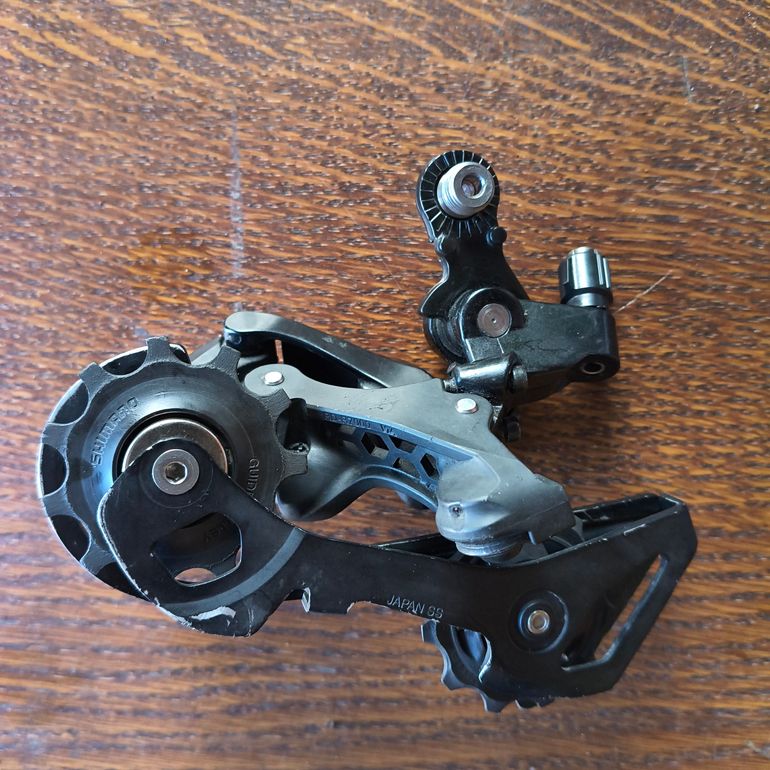 Used Shimano 105 RD-R7000 SS bike — image 2 of 3