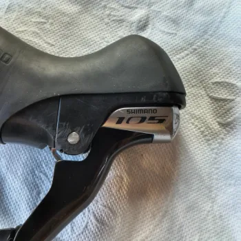 Used Shimano R5800 bike — image 3 of 5