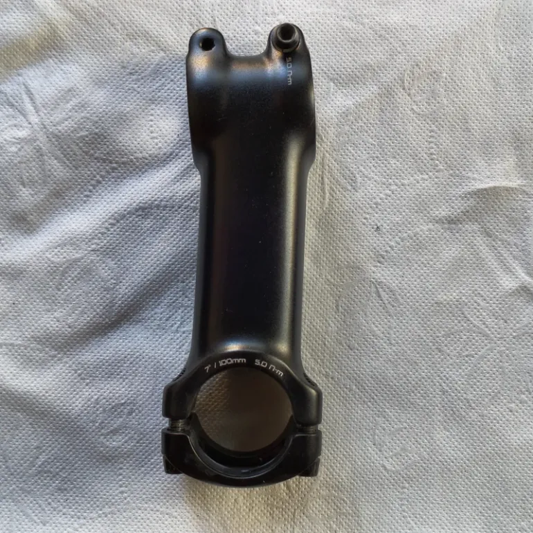 Used Specialized +-7 degree 100mm stem bike — image 1 of 8
