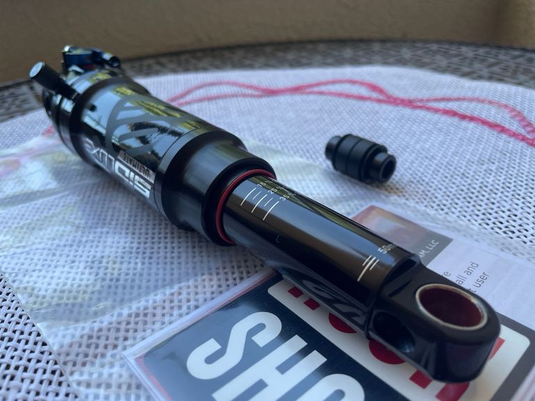 RockShox SIDLuxe Ultimate 2P 210x50 Remote RLR Rear Shock 2026 bike de segunda mano — imagen 3 de 10