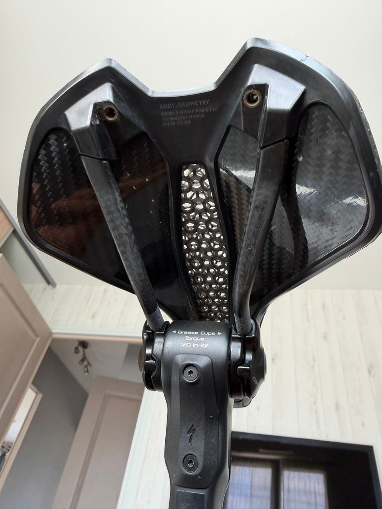 Tweedehands Specialized S-Works Romin EVO Mirror 155mm bike — afbeelding 2 van 4