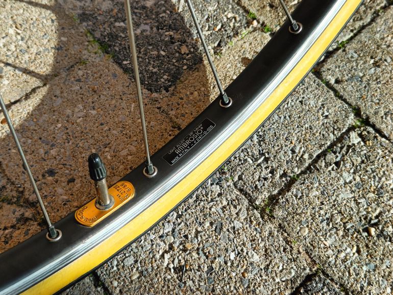Gebrauchtes Campagnolo Record 10 speed Wheelset Tubular 28" 700c 32h 13-29 2010 bike — Bild 25 von 34