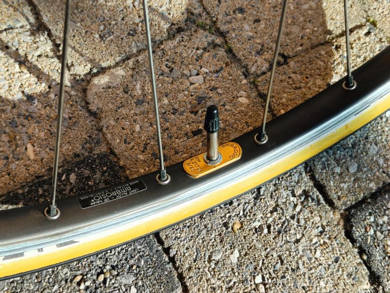 Gebrauchtes Campagnolo Record 10 speed Wheelset Tubular 28" 700c 32h 13-29 2010 bike — Bild 33 von 34