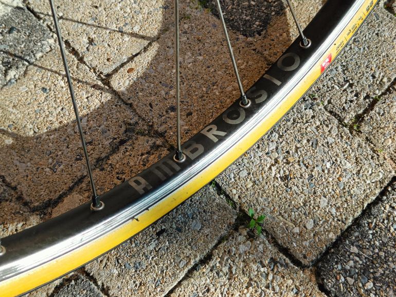 Gebrauchtes Campagnolo Record 10 speed Wheelset Tubular 28" 700c 32h 13-29 2010 bike — Bild 24 von 34