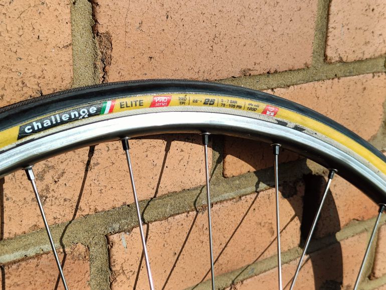 Gebrauchtes Campagnolo Record 10 speed Wheelset Tubular 28" 700c 32h 13-29 2010 bike — Bild 34 von 34