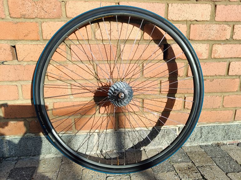 Gebrauchtes Campagnolo Chorus 9/10/11-Speed Ceramic Clincher 28" 700c 36h 11-25 bike — Bild 2 von 28