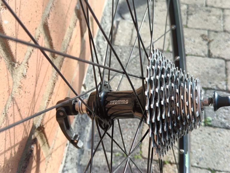 Gebrauchtes Campagnolo Record Wheelset 11-speed Clincher 28" 700c 32h 12-27 bike — Bild 15 von 39
