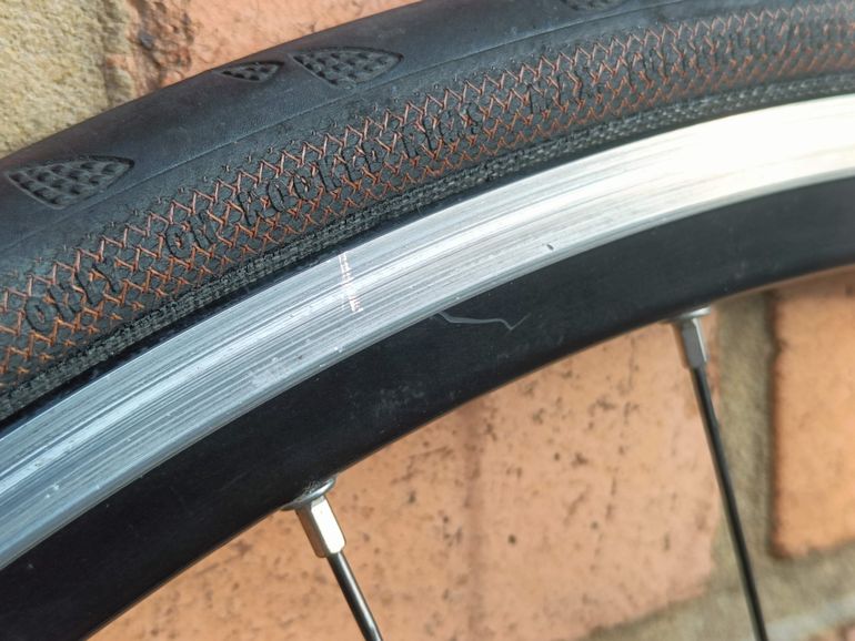 Gebrauchtes Campagnolo Record Wheelset 11-speed Clincher 28" 700c 32h 12-27 bike — Bild 35 von 39