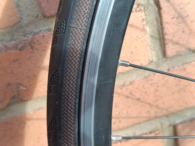 Gebrauchtes Campagnolo Record Wheelset 11-speed Clincher 28" 700c 32h 12-27 bike — Bild 21 von 39