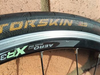 Gebrauchtes Campagnolo Record Wheelset 11-speed Clincher 28" 700c 32h 12-27 bike — Bild 11 von 39