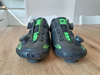 Used Bont Vaypor+ Road Track Cycling Shoes EU44.5 US10.5 UK9.5 280mm Carbon BOA 2020 bike — image 4 of 20