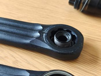 Rotor Vegast Crankset 172.5mm 50/34T Round Chainrings 30mm Axle & BB Bearings 2021 bike d'occasion — image 15 sur 51