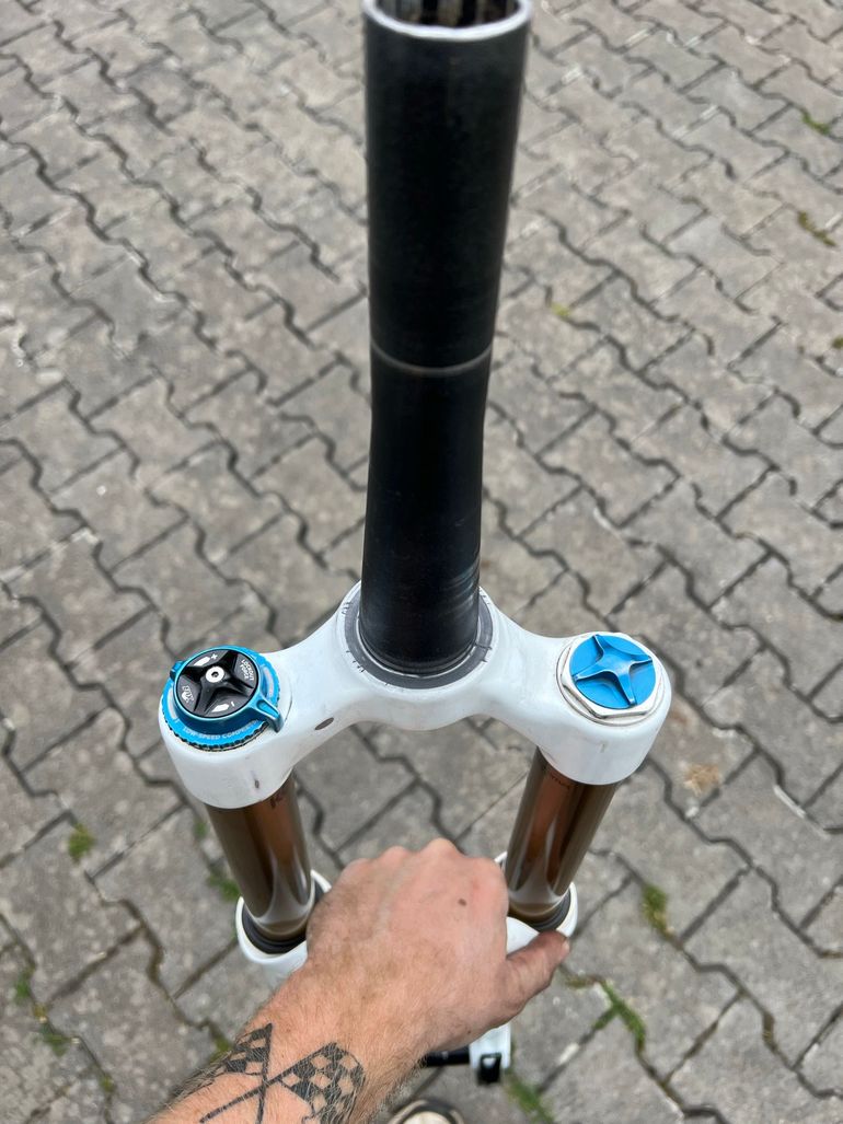 Fox FLOAT 36 RC2 180 bike d'occasion — image 6 sur 7
