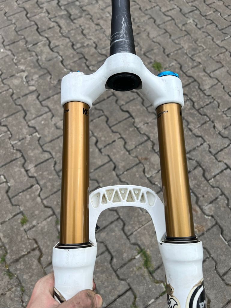 Fox FLOAT 36 RC2 180 bike d'occasion — image 5 sur 7