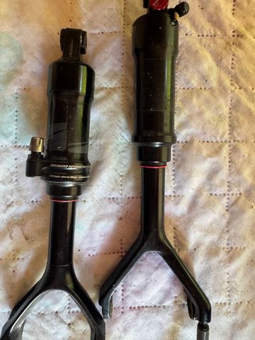 Gebrauchtes RockShox Brain Rear Shock Specialized Epic OEM MTB 2023 Rear Suspension