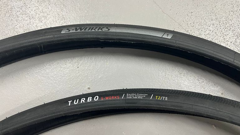 Specialized S-Works Turbo T2/T5 700*26 2025 bike d'occasion — image 1 sur 3