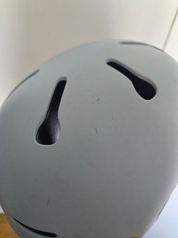 POC Auric Ski Helmet bike usato — immagine 2 di 3